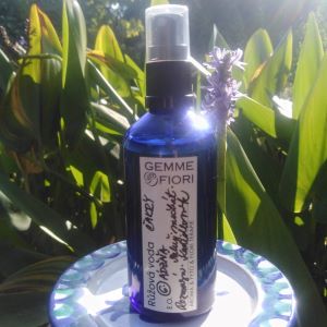 AROMATERAPEUTICKÁ RŮŽOVÁ VODA °ČAKRY° 6. ÁDŽŇA 100 ml
