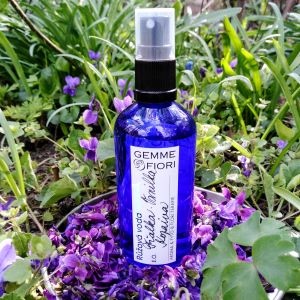 AROMATERAPEUTICKÁ RŮŽOVÁ VODA °FIALKY*VANILKA*KOPAIVA° 100 ml