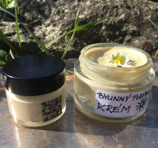 BYLINNÝ PLEŤOVÝ KRÉM °PĚSTÍCÍ° ☼ 50 ml